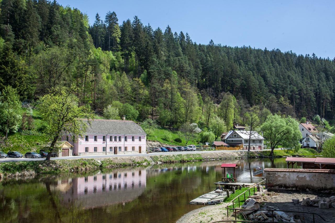 Ubytovani Rozmberk Nad Vltavou 18 Экстерьер фото